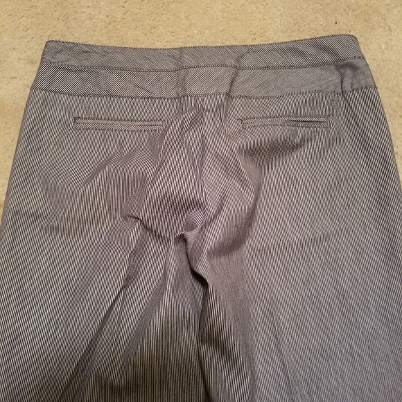 🌹Joe Benbasset sassy pants - Picture 3 of 5